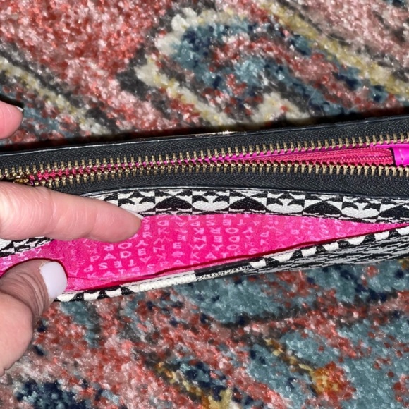 Kate Spade wallet - Picture 6 of 6